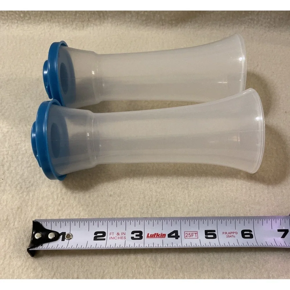 Tupperware Large Hour Glass Salt Pepper Shaker Set Bright Blue Seals 6
